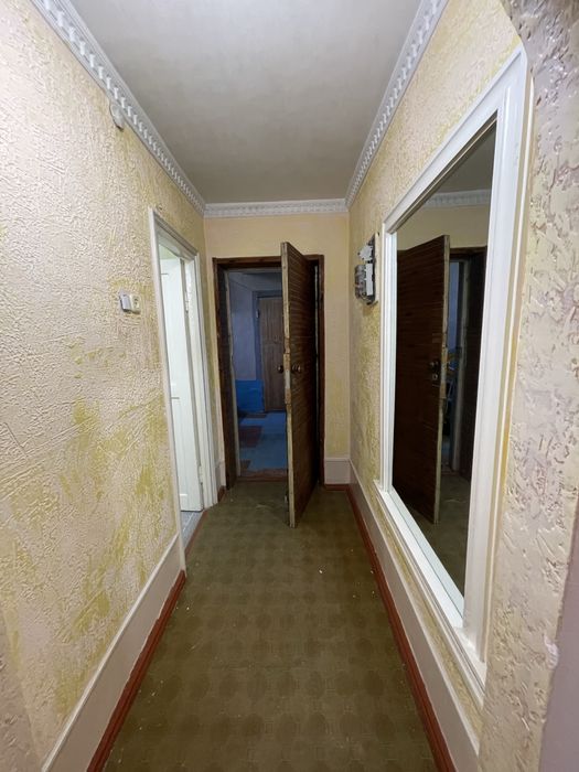 Oxangaron 2 xonali uy sotiladi