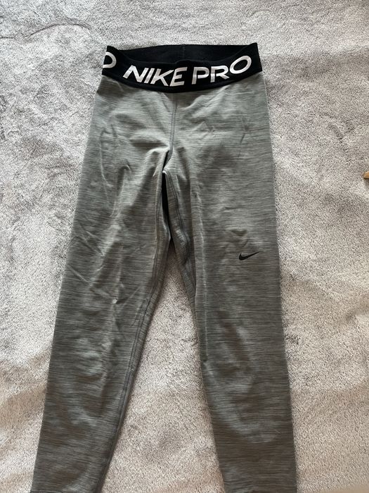 Nike  дамски спортен клин