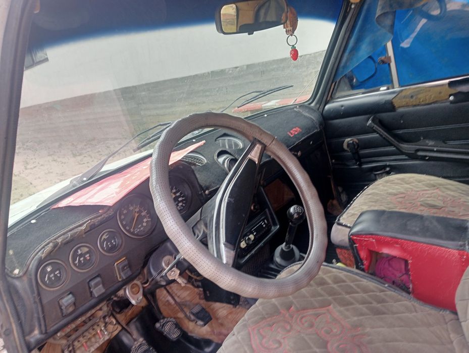 Продам жигули 1993 года