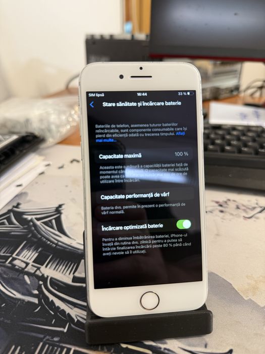 Vand iPhone 8 64GB