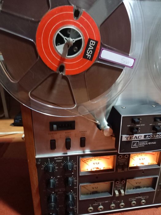 Vand mag teac a33oo perfect functional și linie jvc ampliuner și caset