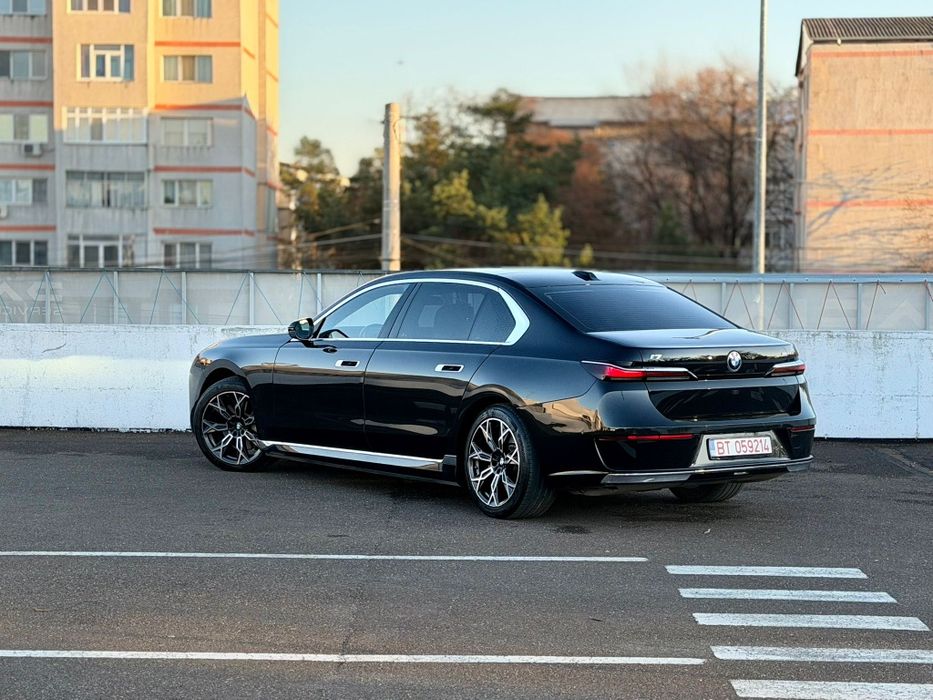 Bmw I7 760e XDrive-Tv-541CP