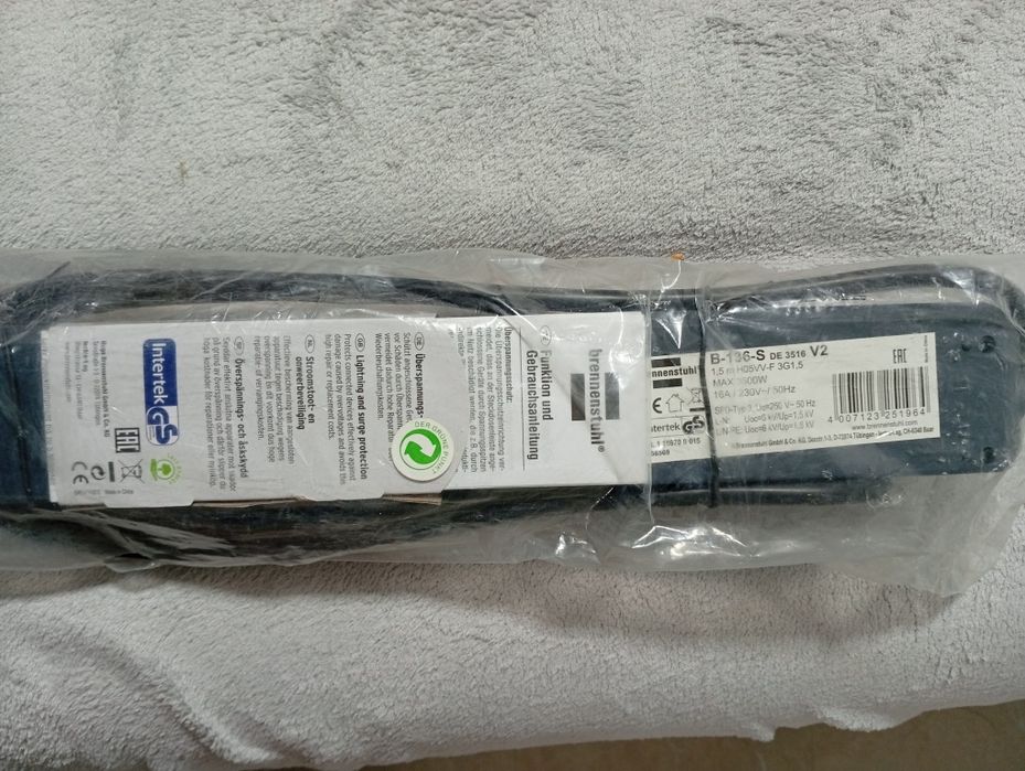 Prelungitor Eco-Line cu 6 prize și protecție la supratensiune (prelung