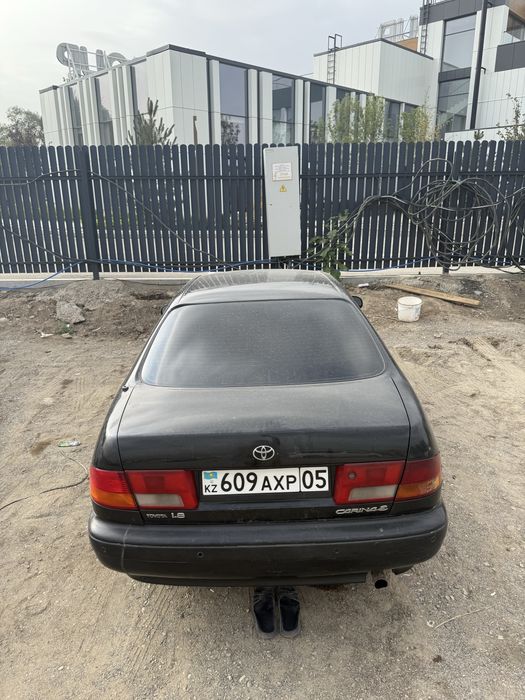 Живая Тайота карина Е 1996