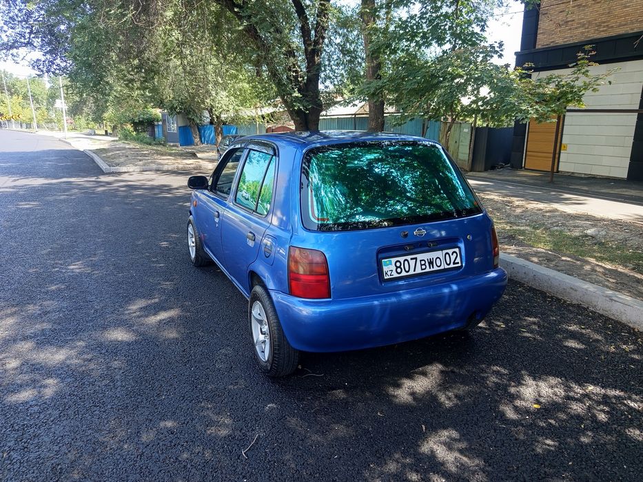 Ниссан Микра к11