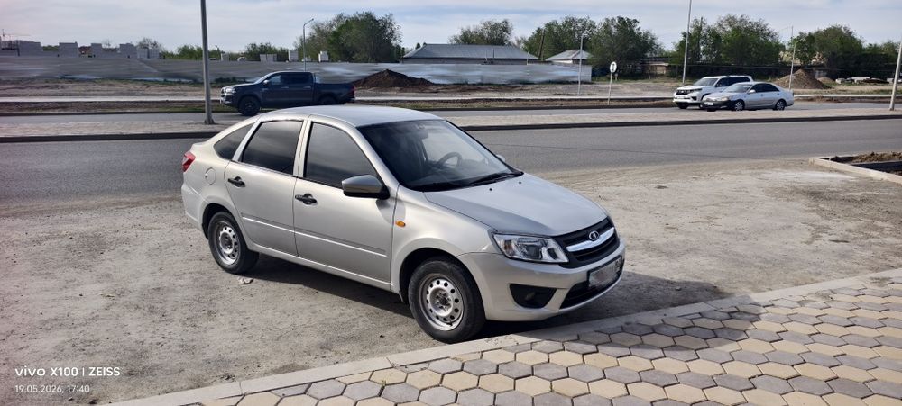 Продам гранта лифтбек