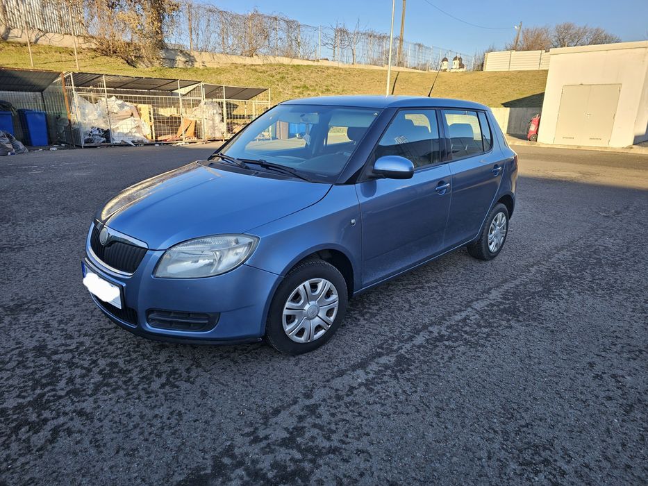 Vând Skoda Fabia