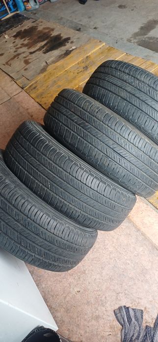 Продам покрышки в отличном состоянии на 16