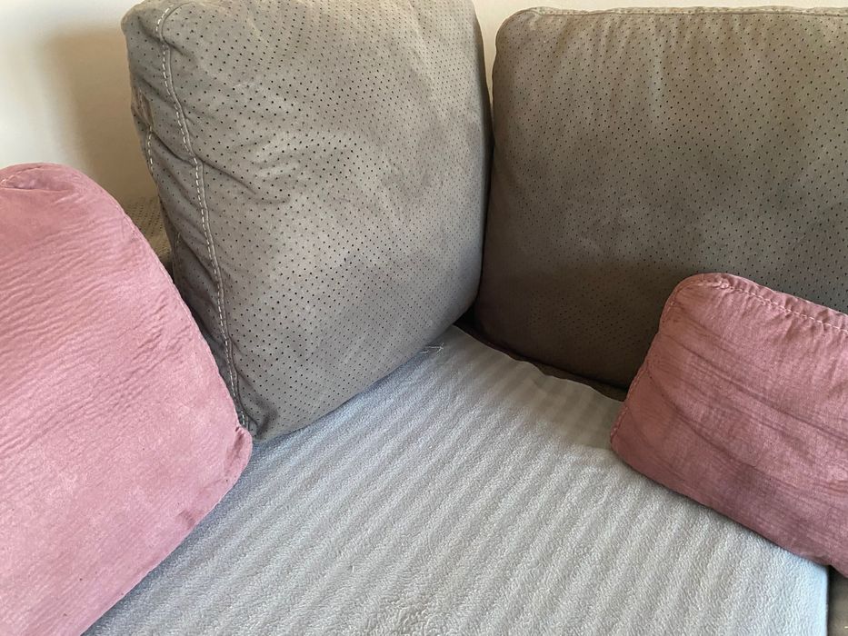 Диван, запазен, в много добро състояние