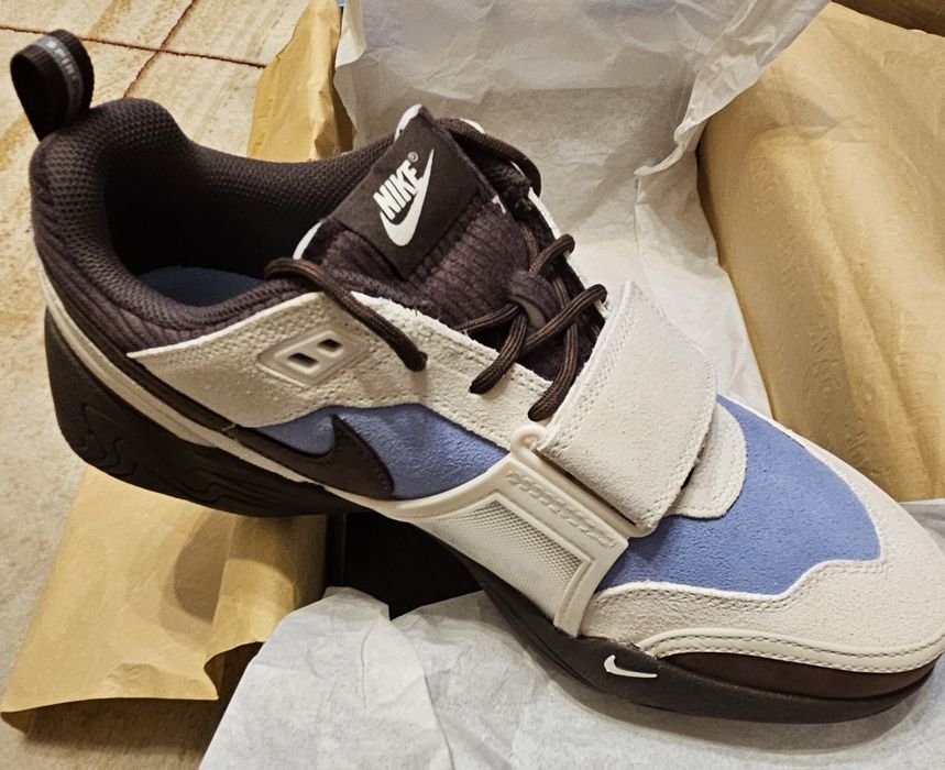 Nike Zoom Field Jaxx Travis Scott 'Leche Blue'