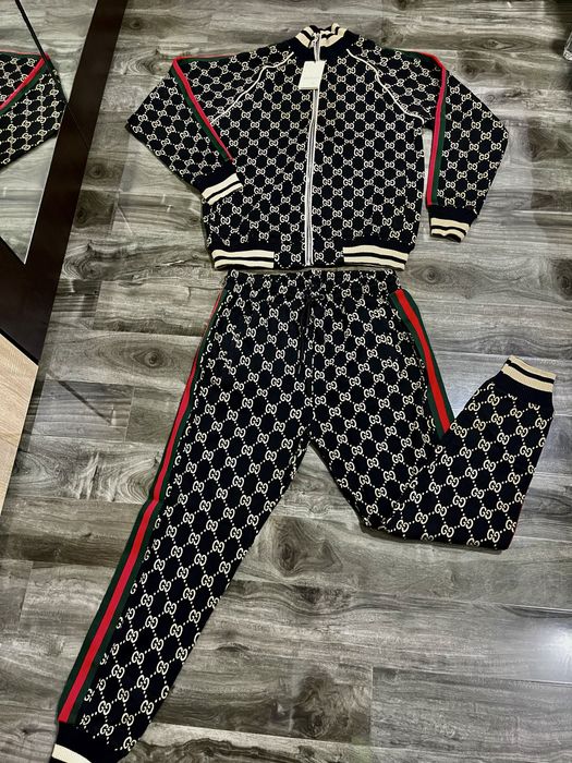 Trening Bărbați  Măsuri disponibile S/M/L/XL/XXL