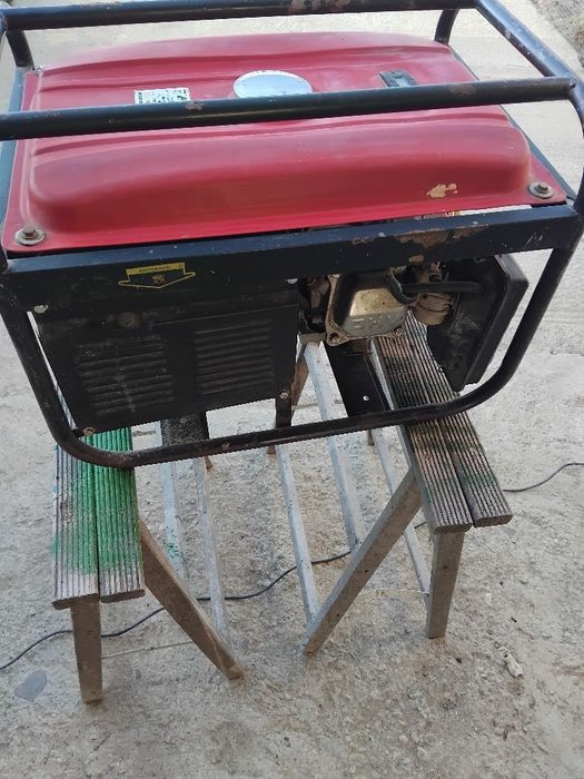 Generator  monofazic