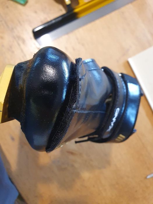 Ghete patinaj de viteza CBC onyx aproape noi marime 36 patine viteza