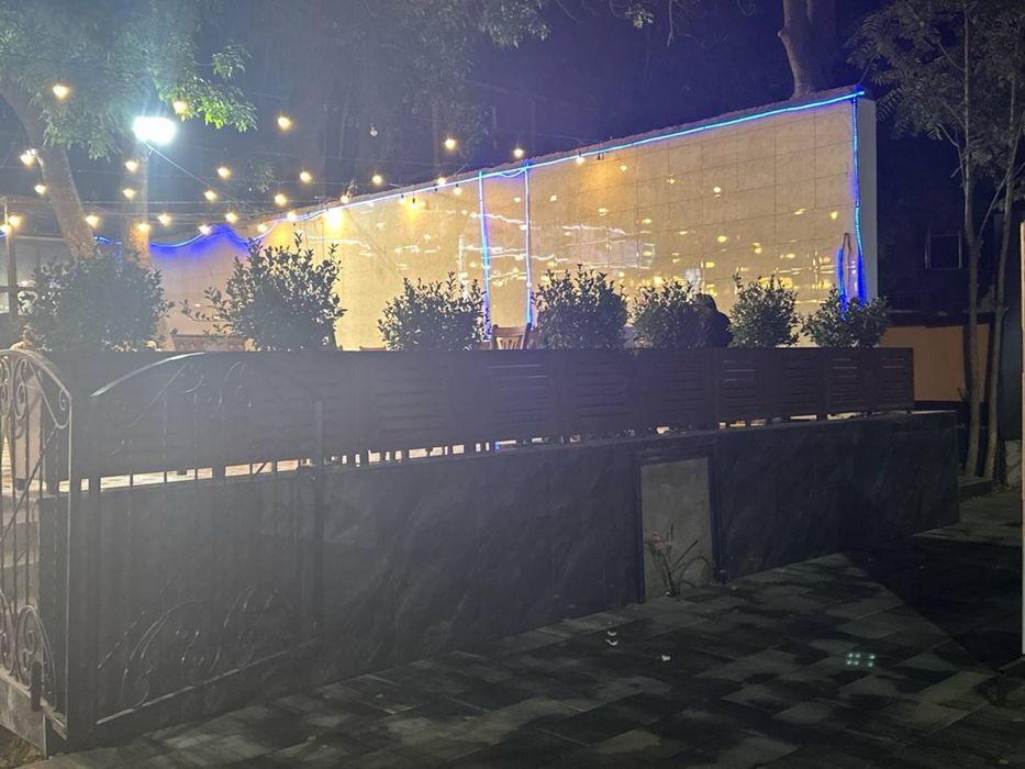 Kafe sotiladi Chilonzorda