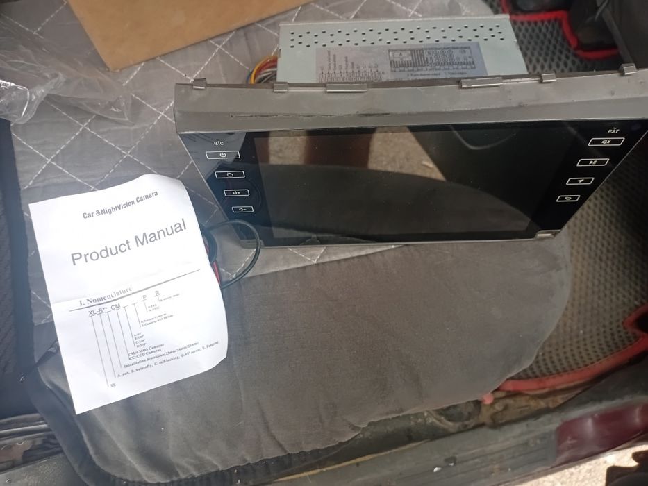 Продам срочно магнитофон от камри 40