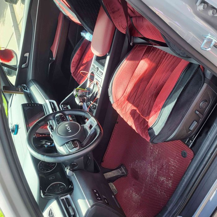 Продам Киа к5 2022 года