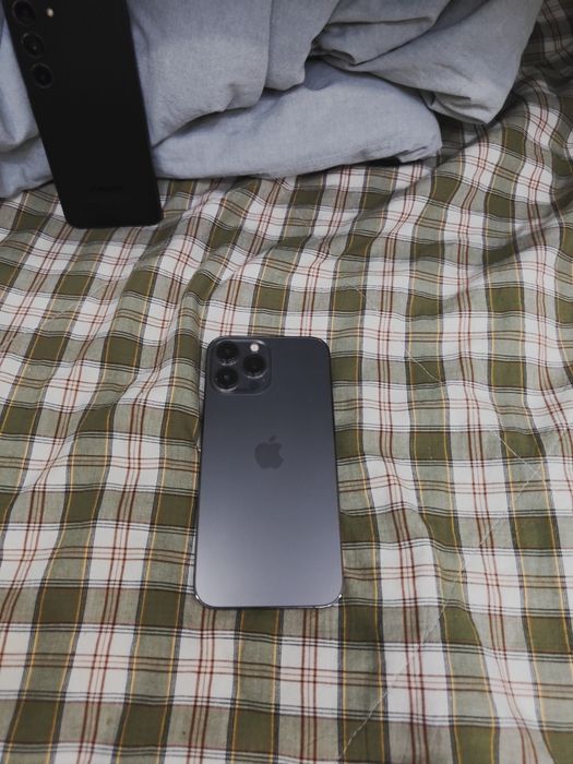 Обмен iPhone 13 Pro Max в сером цвете