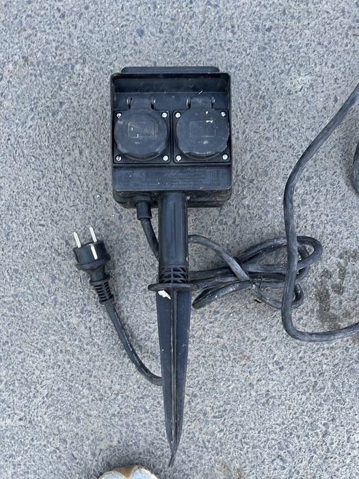 Priza de gradina programabila cu prelungitor