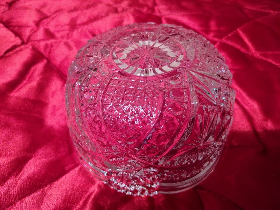 Ваза хрустальная