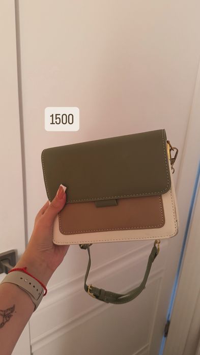 Продам одежду хорошее состояние