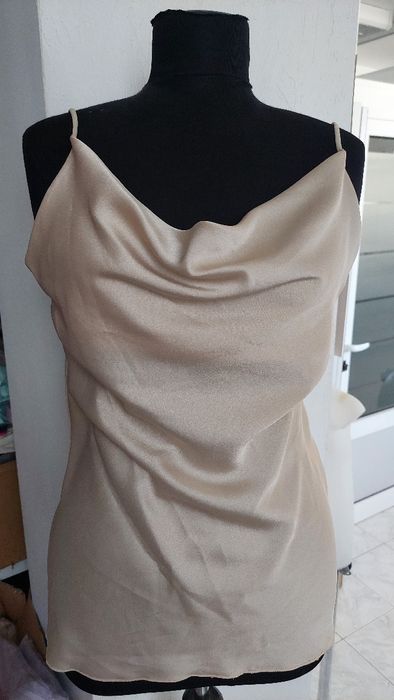 Елегантен дамски поттик