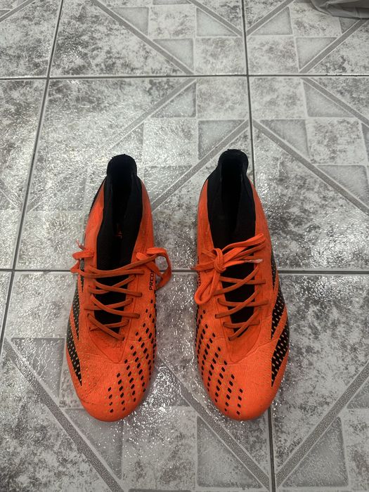 Бутонки Adidas Predator
