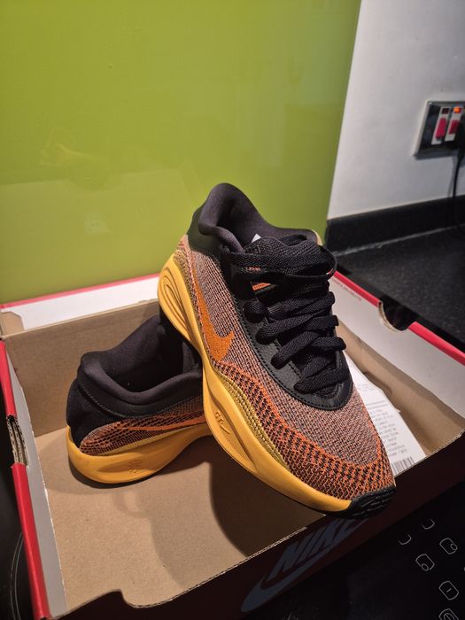 Model Nike Basketball adusi din Anglia!!!