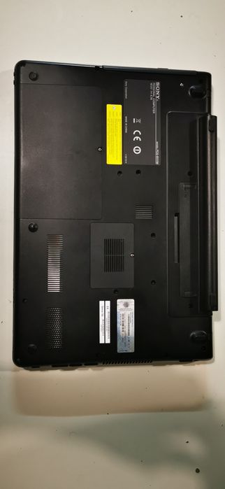 Sony Vaio Notebook 17 IntelCore i3 2,4GHz 6GB 320GB HDD