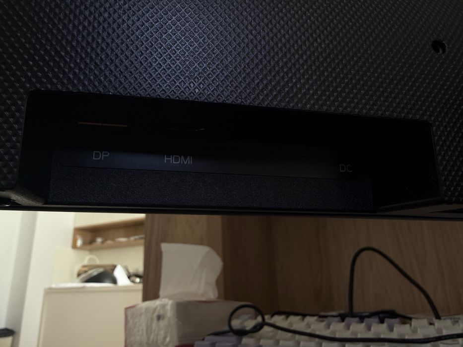 Digma  монитор 100грц