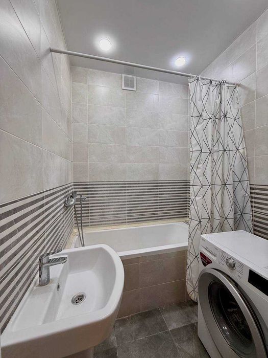 ЖК «Qushbegi» (Golden House)
3/6/9
Площадь: 73 м² (кирпич)