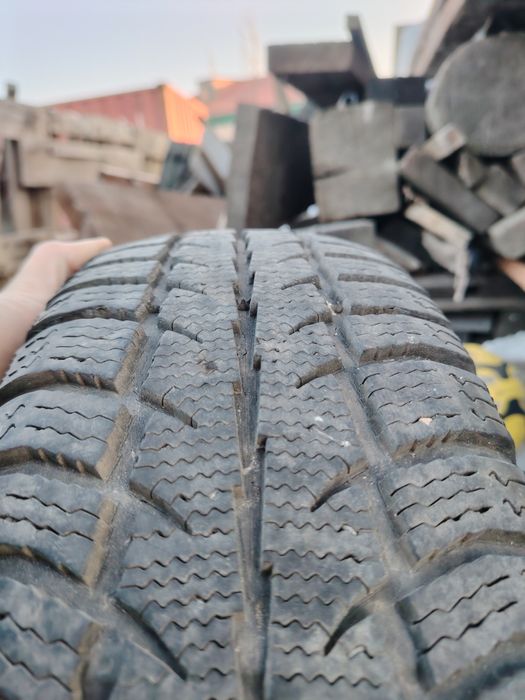 Продам резину липучку