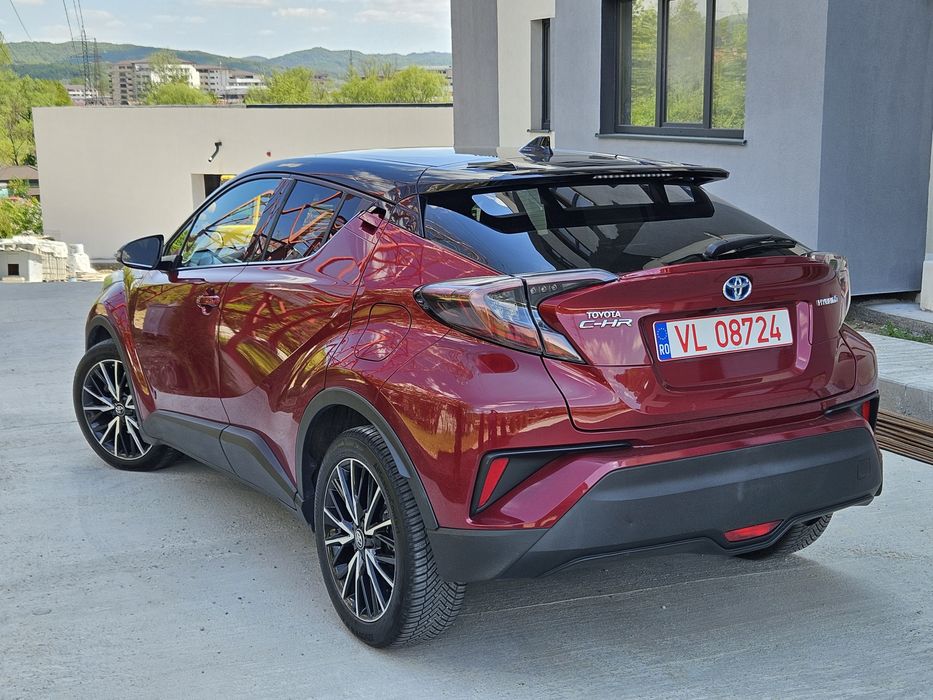 2017 Toyota C-HR 1.8 hibrid, full LED / Rate