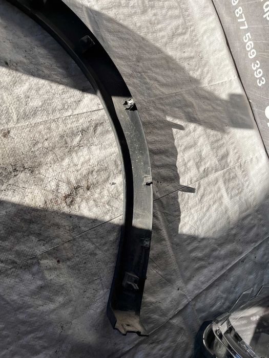 Предна дясна и лява вежда Renault Captur