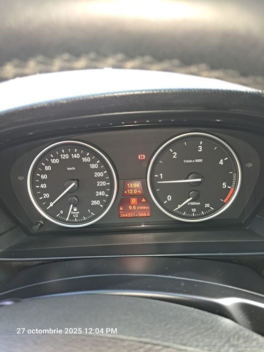 Vând sau schimb BMW e60 an 2009