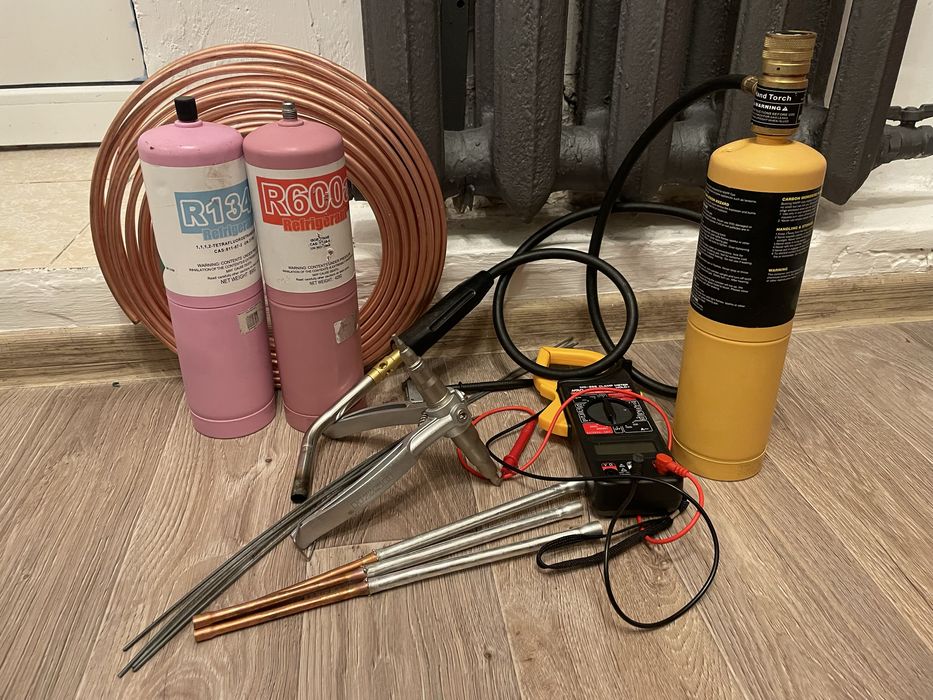 Продам набор для ремонта холодильника