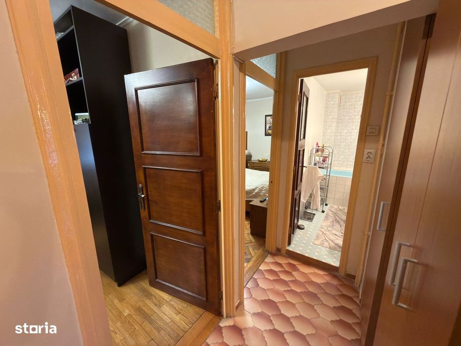 Apartament 3 camere, balcon în Militari
