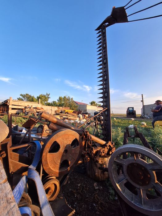 Продам две косилки однобруски