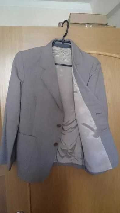 Костюм на мальчика новый