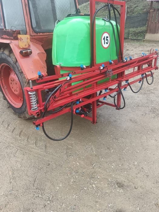 Vând utilaje agricole