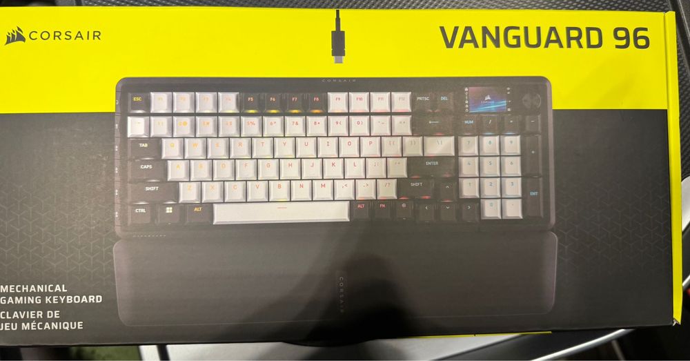 TASTATURI + CĂȘTI gaming CORSAIR (citiți descrierea)