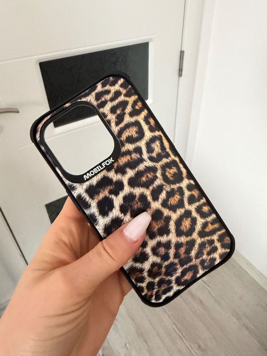 Кейс Мобилфокс за Айфон 14про