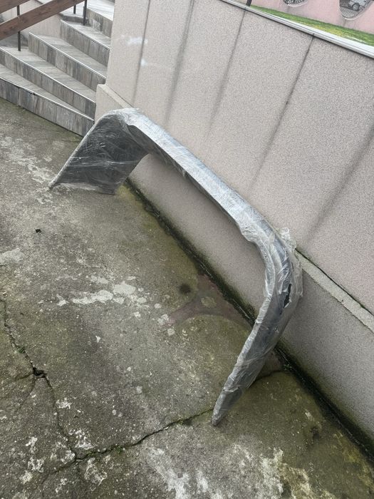 Задна броня за Пежо 607