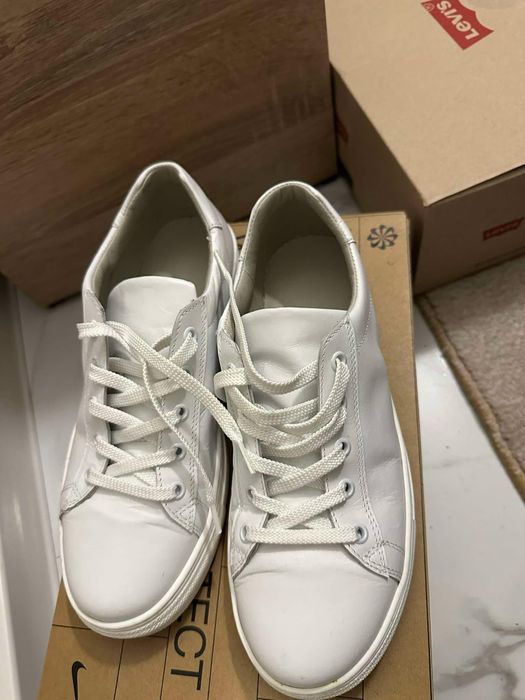 Маратонки естествена кожа