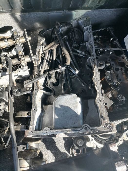 Части за двигател Hyndai, kia 1.4 дизел!