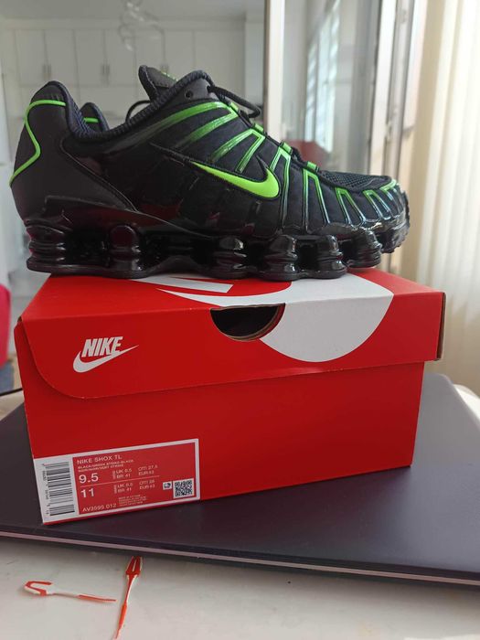 NIKE SHOX TL - оригинални маратонки на Найк, 43 номер