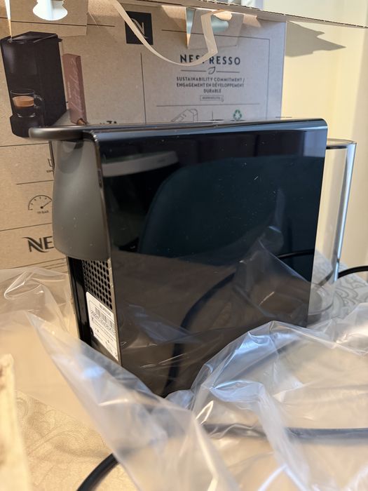 Кафемашина + 150 капсули