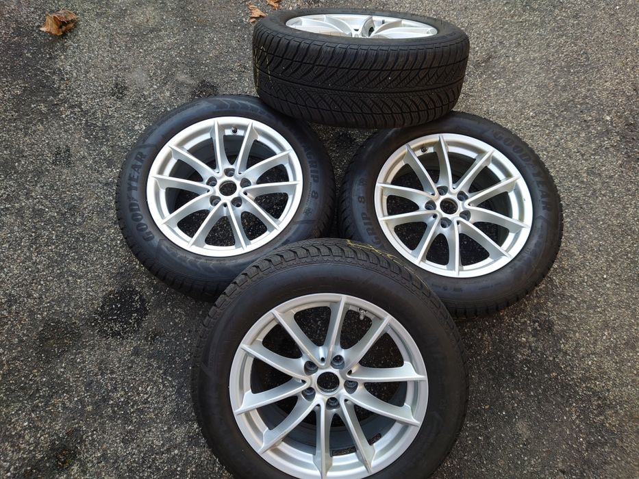 Vând jante originale cu cauciucuri iarna BMW G30 seria 5,225/55/17