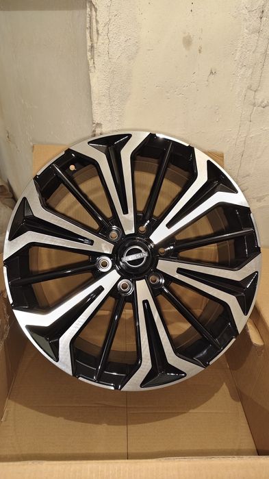 R20 Ниссан Патрол .