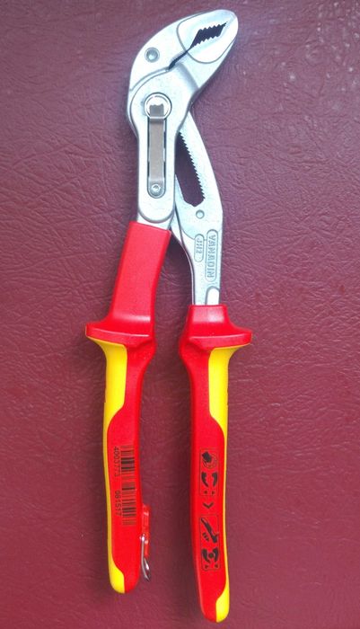 Переставные клещи Knipex - Cobra®