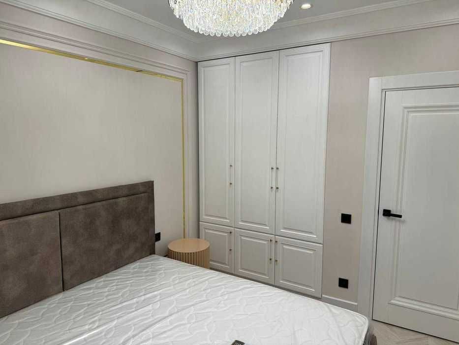 2-х комнатная квартира после ремонта! Ор-р парк Бабура! 2/2/9!